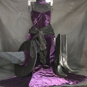 🧙🏼‍♀️Entangled Purple Velvet Witch Costume